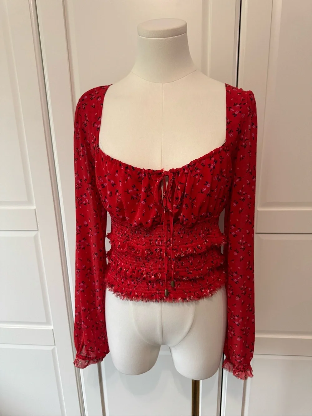 Free People Lolita Red Floral Smocked Square-Neck Long-Sleeve Crop Top Medium
